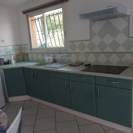 Calme Dans Villa, Piscine Et Et Apartamento