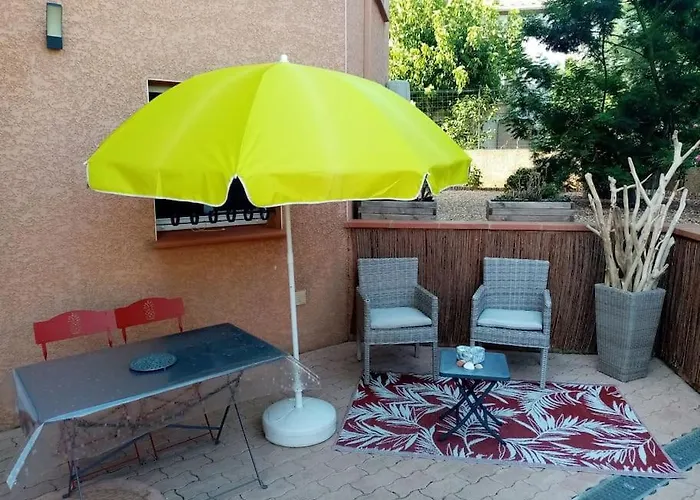 Calme Dans Villa, Piscine Et Et 아파트