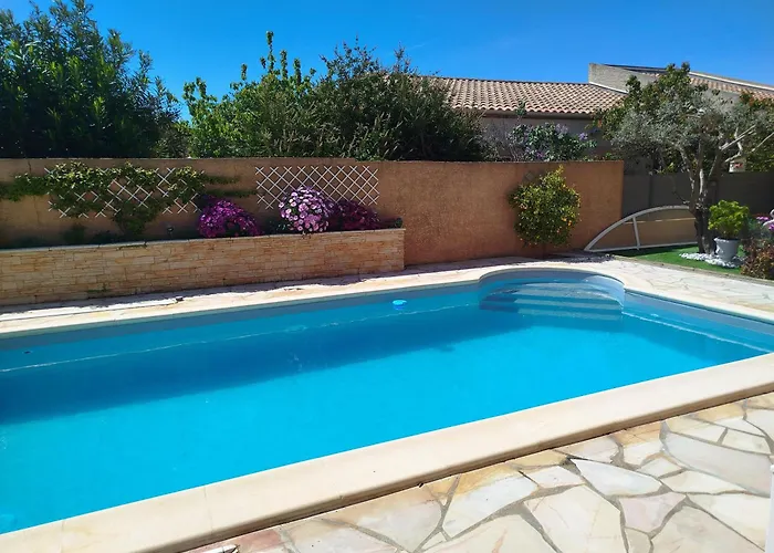 아파트 Calme Dans Villa, Piscine Et Et 포르티하뉴